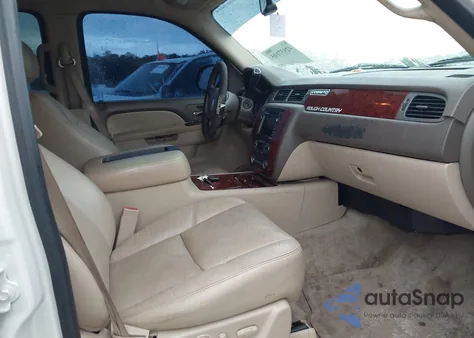 2011 Chevrolet Tahoe Ltz from USA, damaged, VIN 1GNSCCE01BR178516